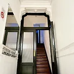 Private Industrial Room In Center Of Charleroi